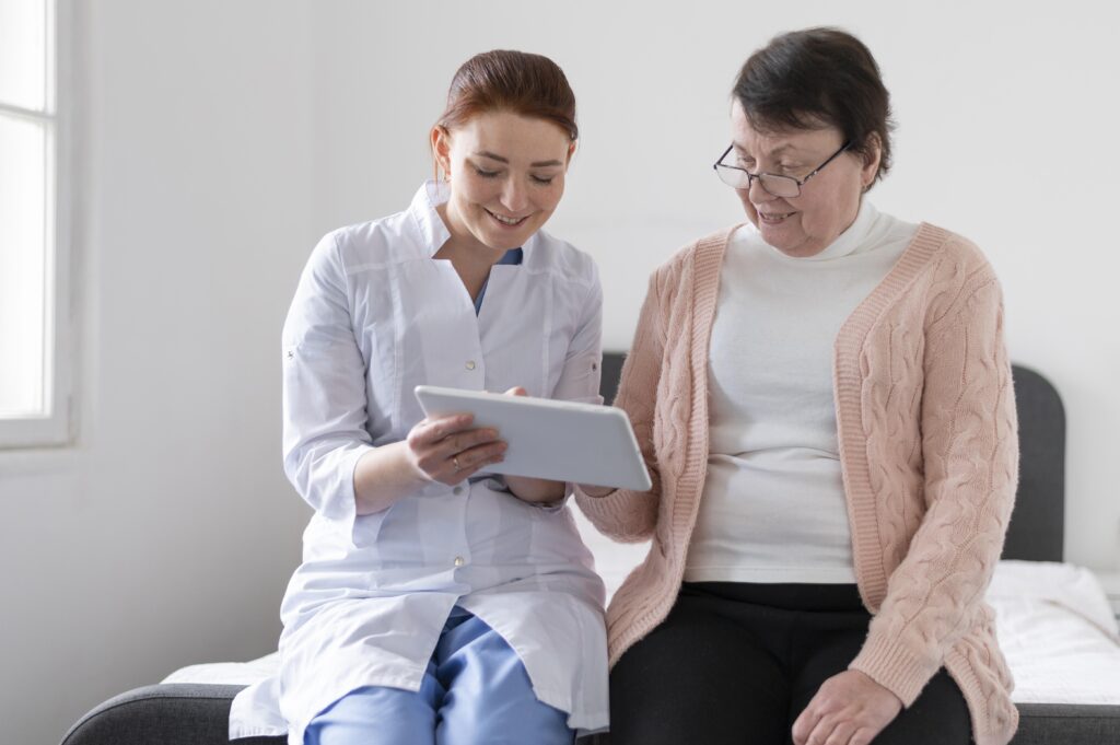 women with tablet medium shot