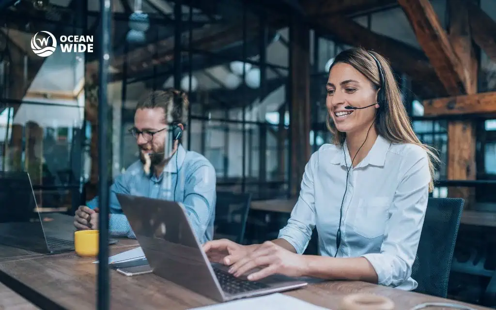 Live chat support for immediate assistance