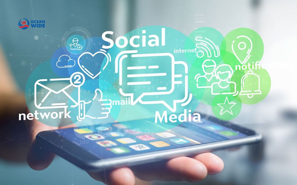 Social media cross promotion